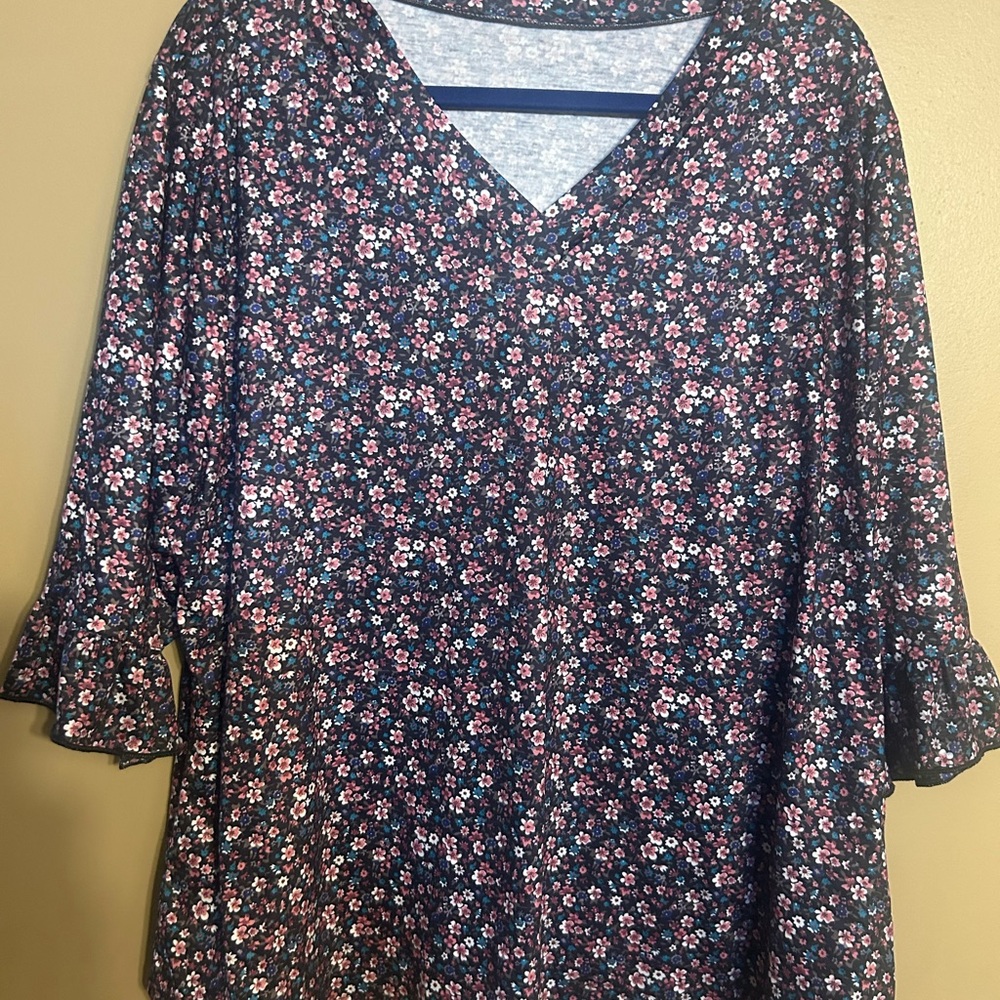 Floral V-Neck Blouse with Ruffle Sleeves